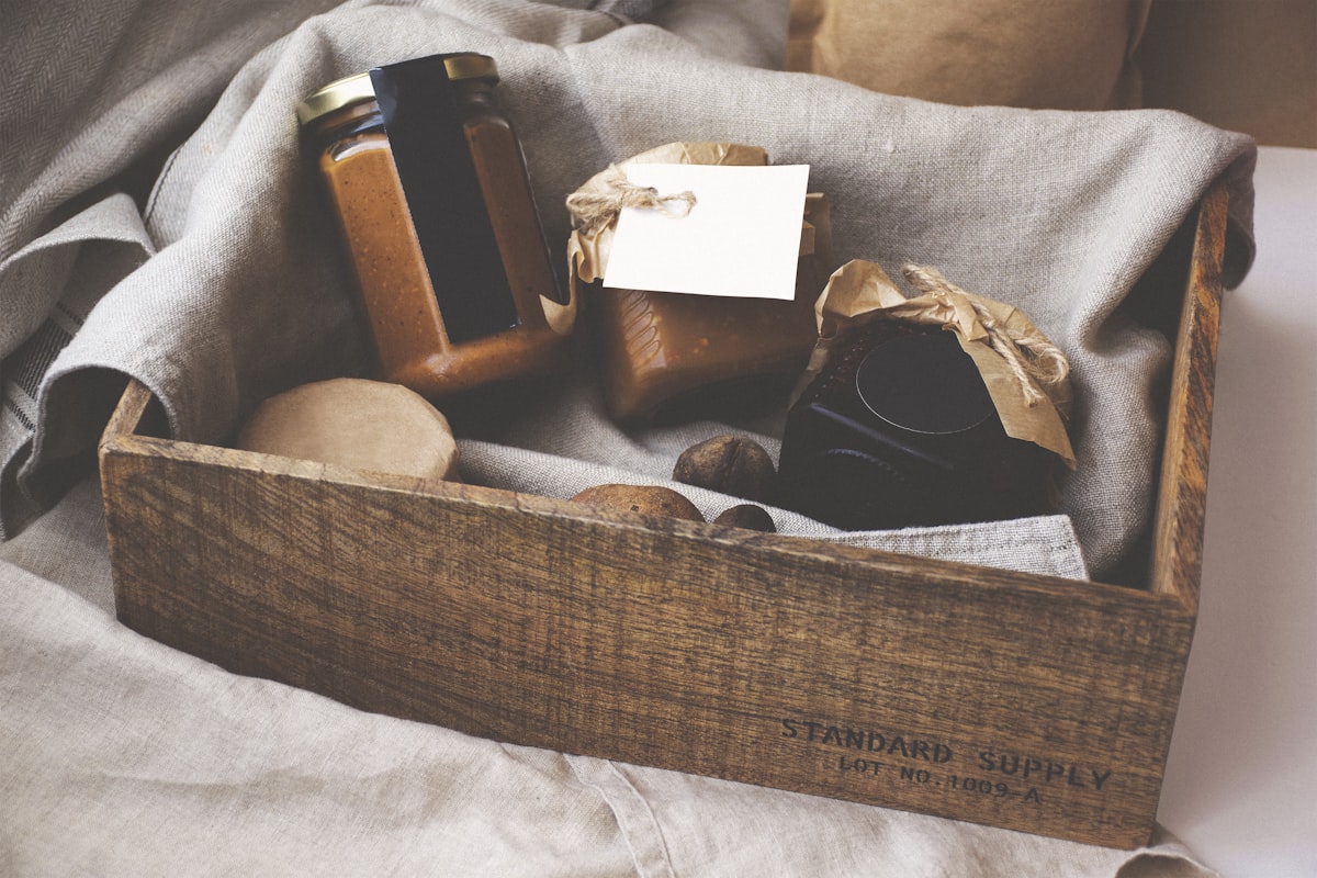 Rigid Two-Piece Lid & Base Gift Box